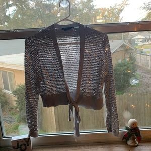 Sequenced knitted shawl